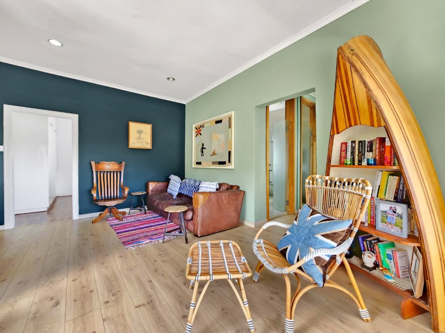 1 Bedroom Property for Sale in Sea Point Western Cape